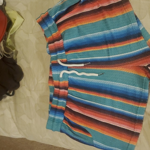Womans shorts - Picture 1 of 4